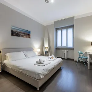 Appartement Sant' Ambrogio Flat
