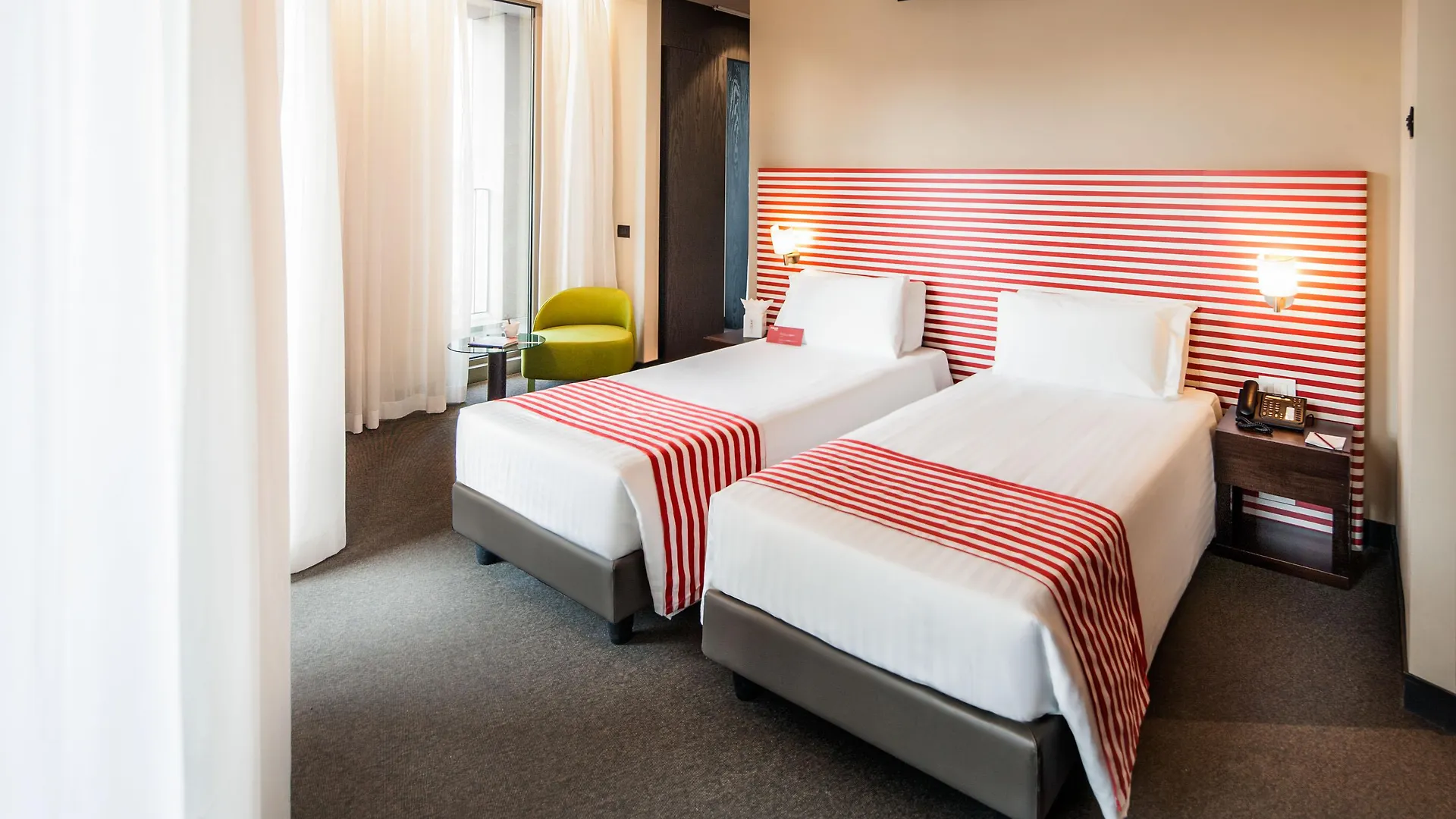 Glam Milano Hotel 4*, Milan