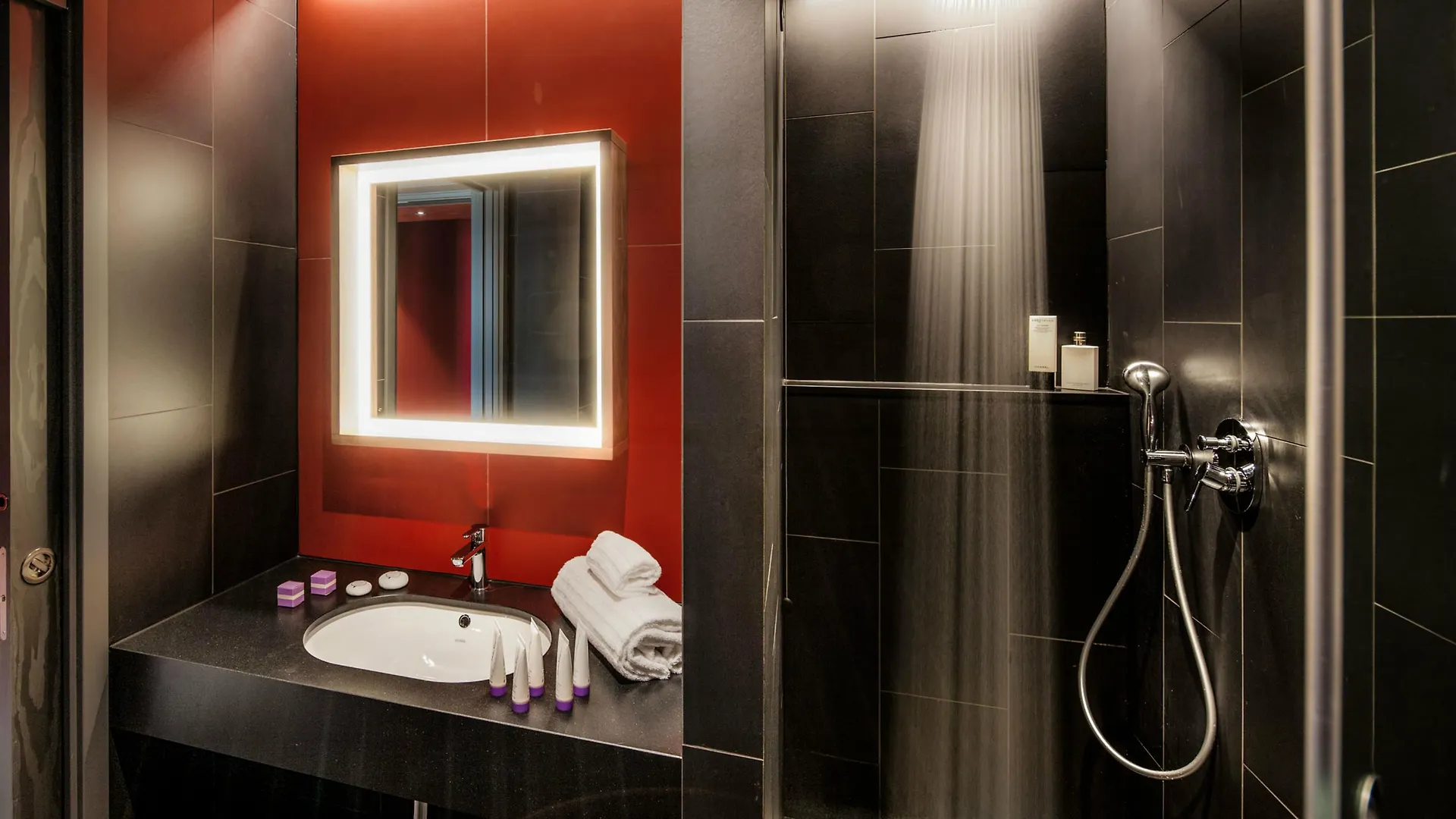Glam Milano Hotel