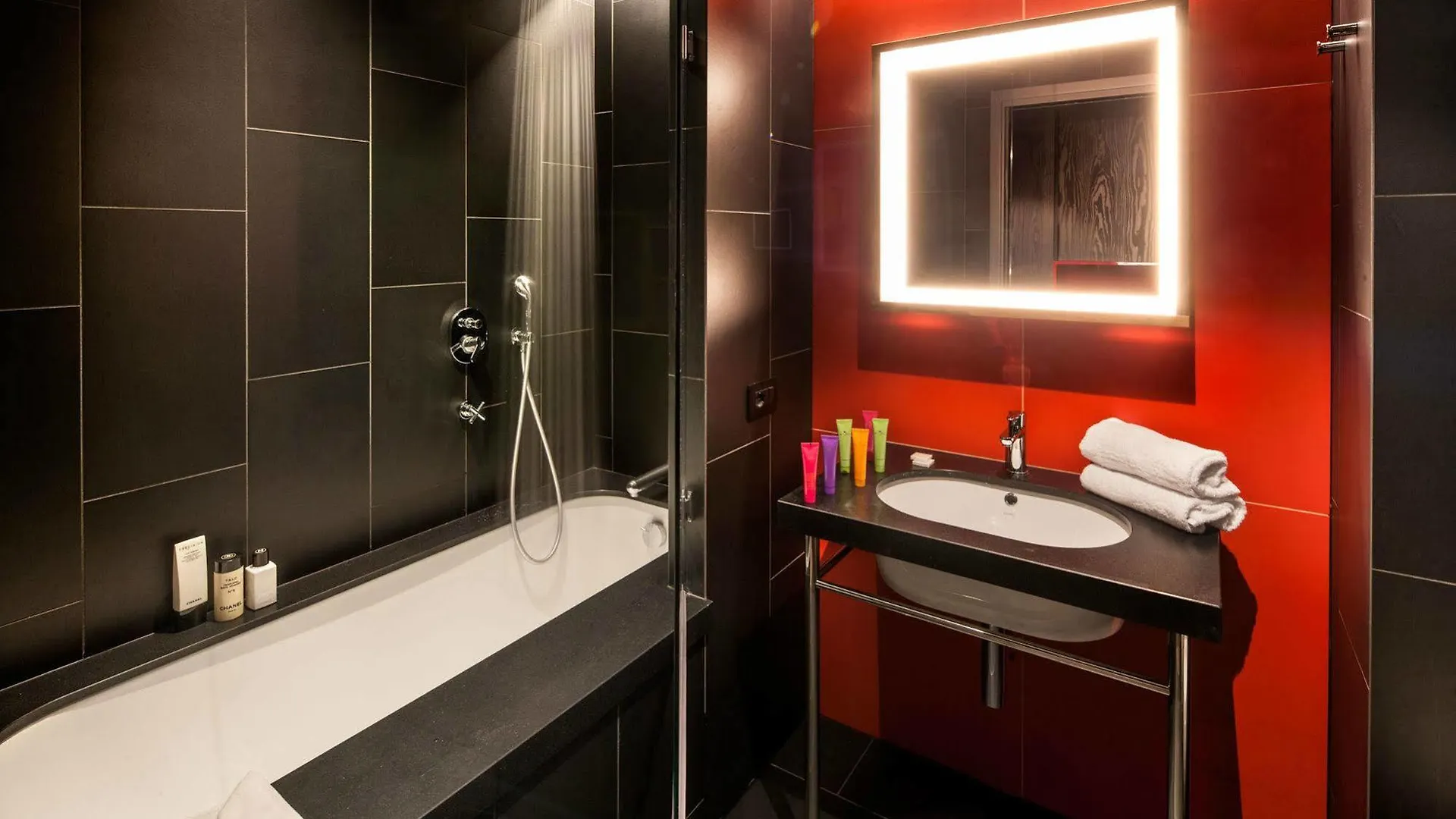Glam Milano Hotel